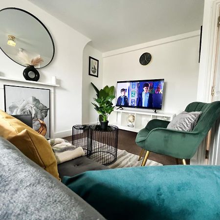 Lovely 1 Bedroom Flat In Γκρέιβσεντ Εξωτερικό φωτογραφία